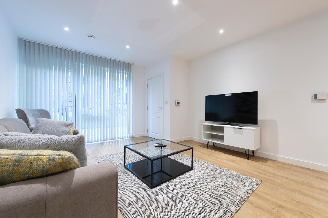 Stunning Luxury 2 Bedroom Leilighet *