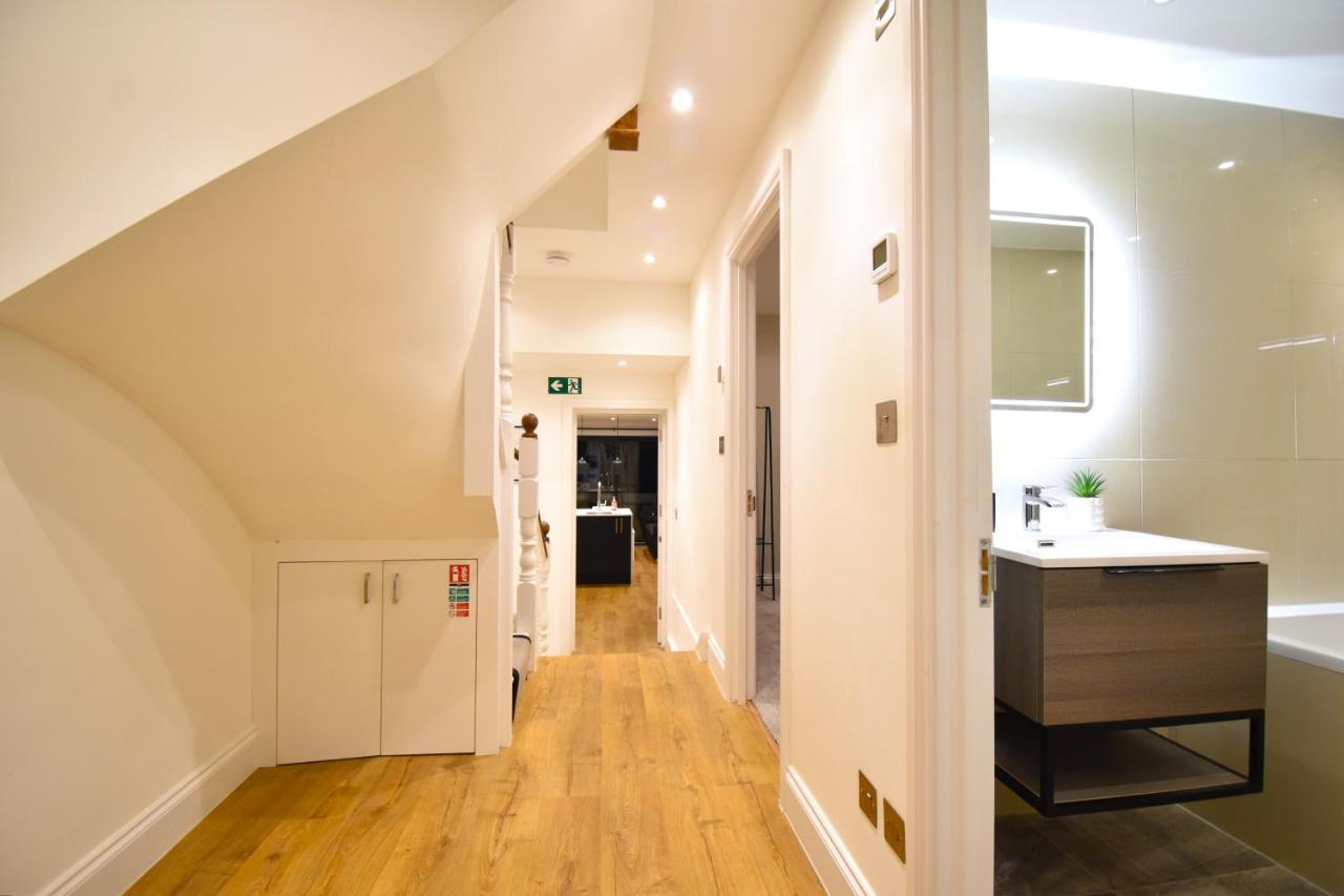 Stunning 3 Bed Lejlighed