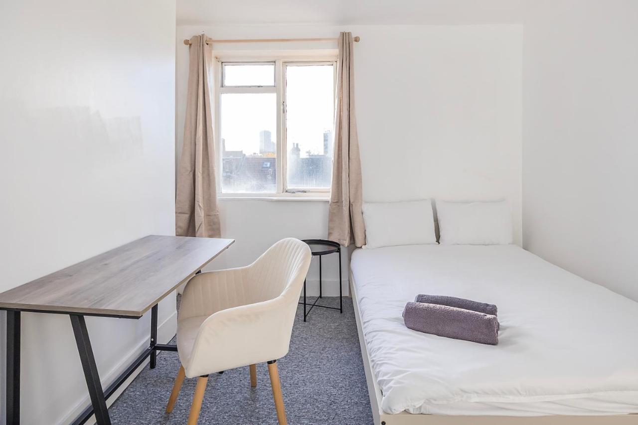 Bright In Stratford Guest house *