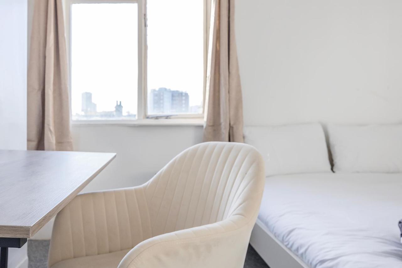 Guest house Bright In Stratford