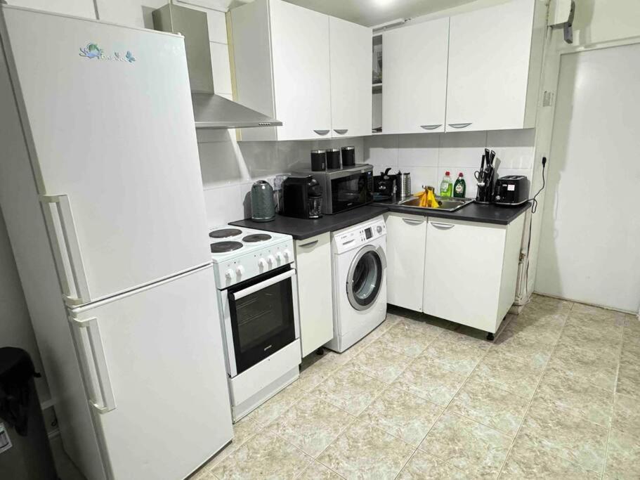 - Heart Of London! Apartment *