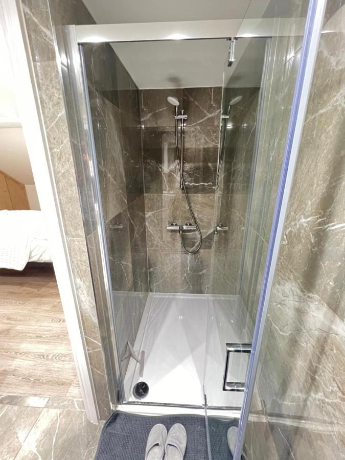 Pensionat Stayeasy En-suite *