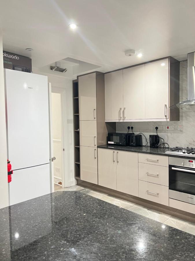 Stayeasy En-suite Affittacamere *
