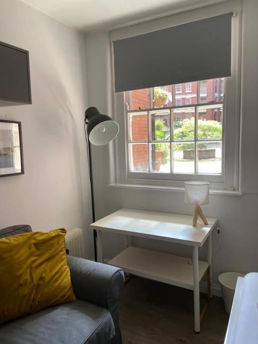 Leilighet Stylish 2br Retreat In King's Cross,