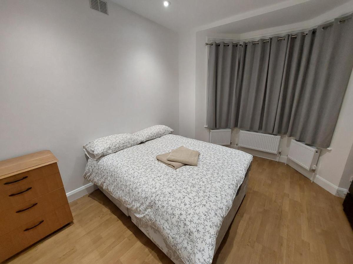 Cosy North Kensington Family For 4 Persons - Children Free Londen