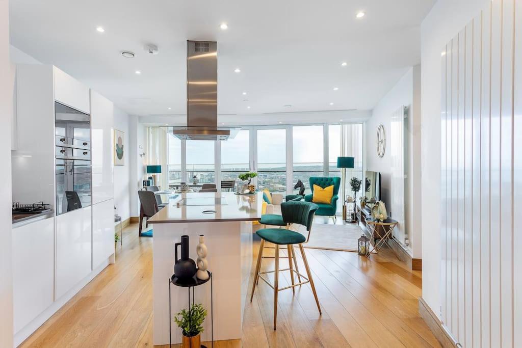 Appartement Panoramic Balcony Luxury Londen