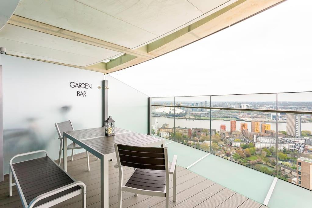 Appartement Panoramic Balcony Luxury Londen