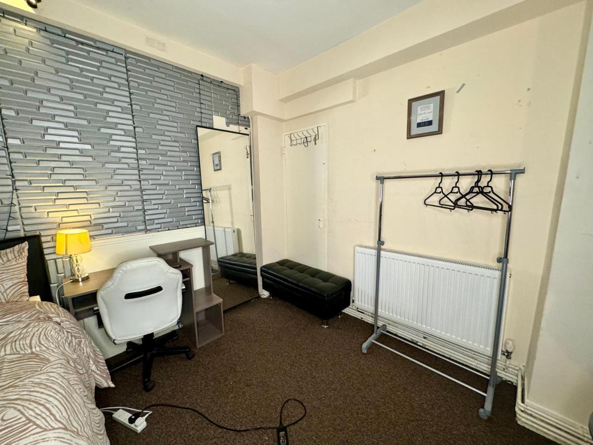 Semay Flat Apartment London