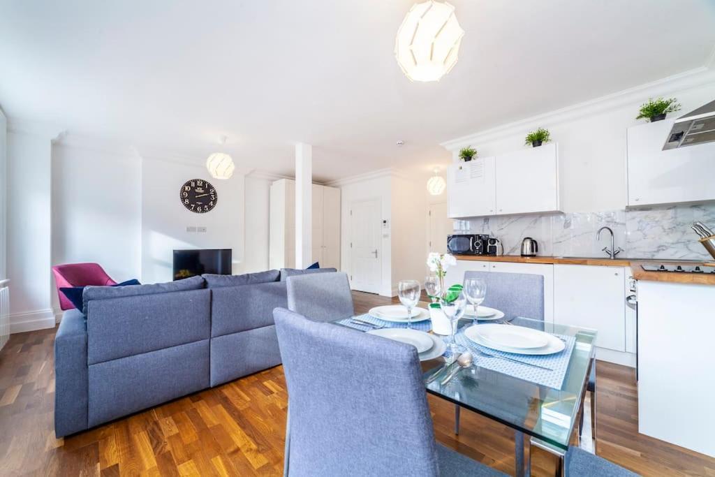Lejlighed Brand New Self-contained 1 Bdr In Paddington *
