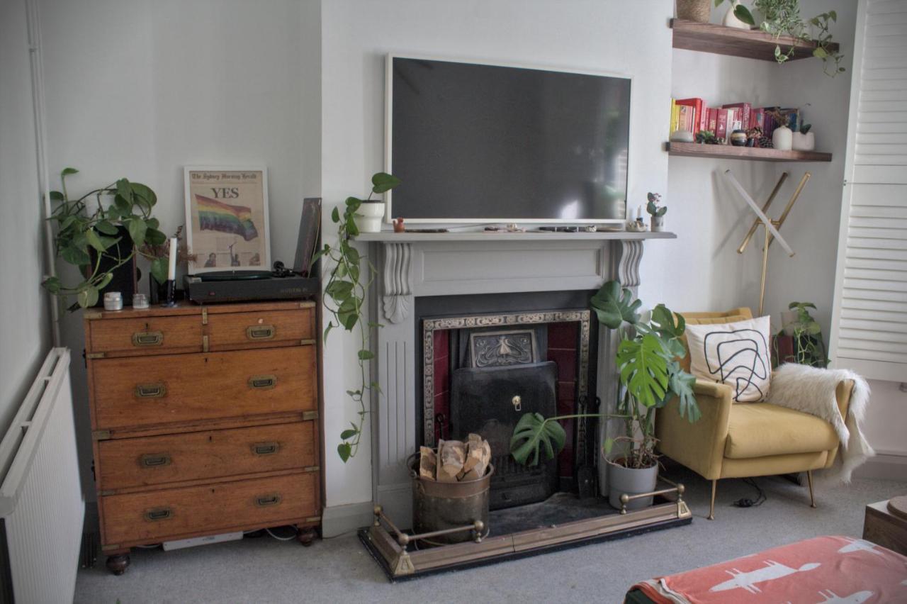 The Rose Terrace - 2bd Kentish Town * Londen