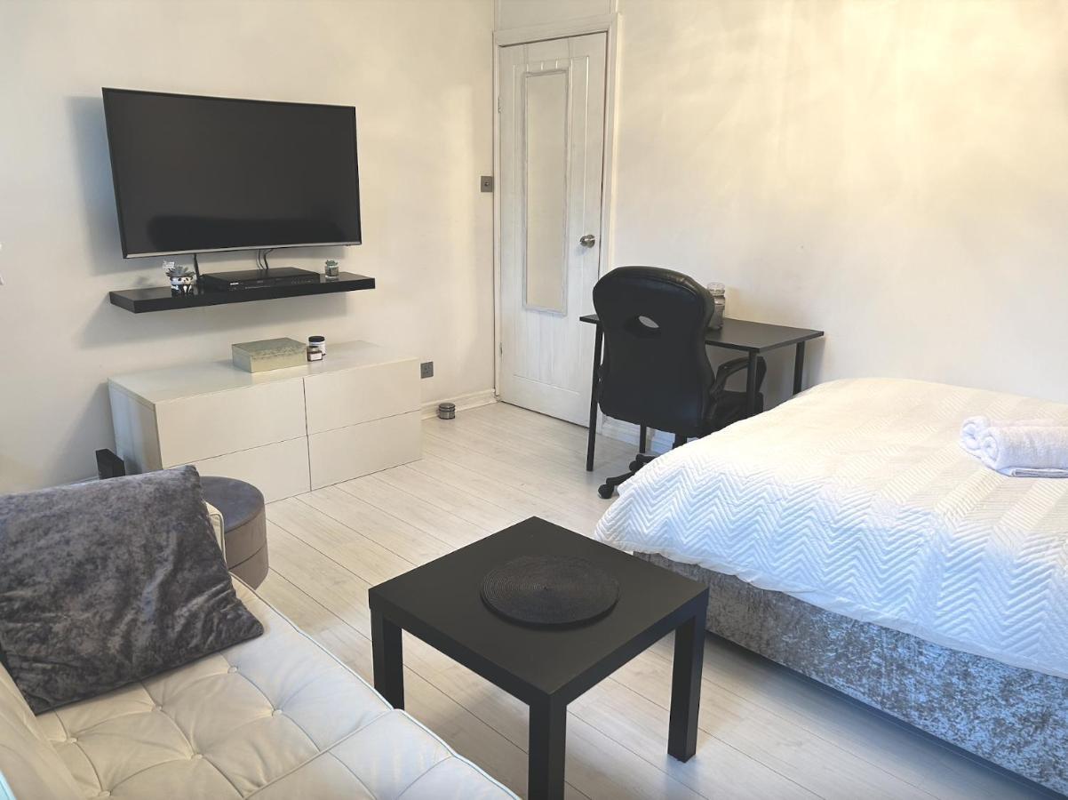 Spacious Modern Family Bedroom In Central Privat bolig *