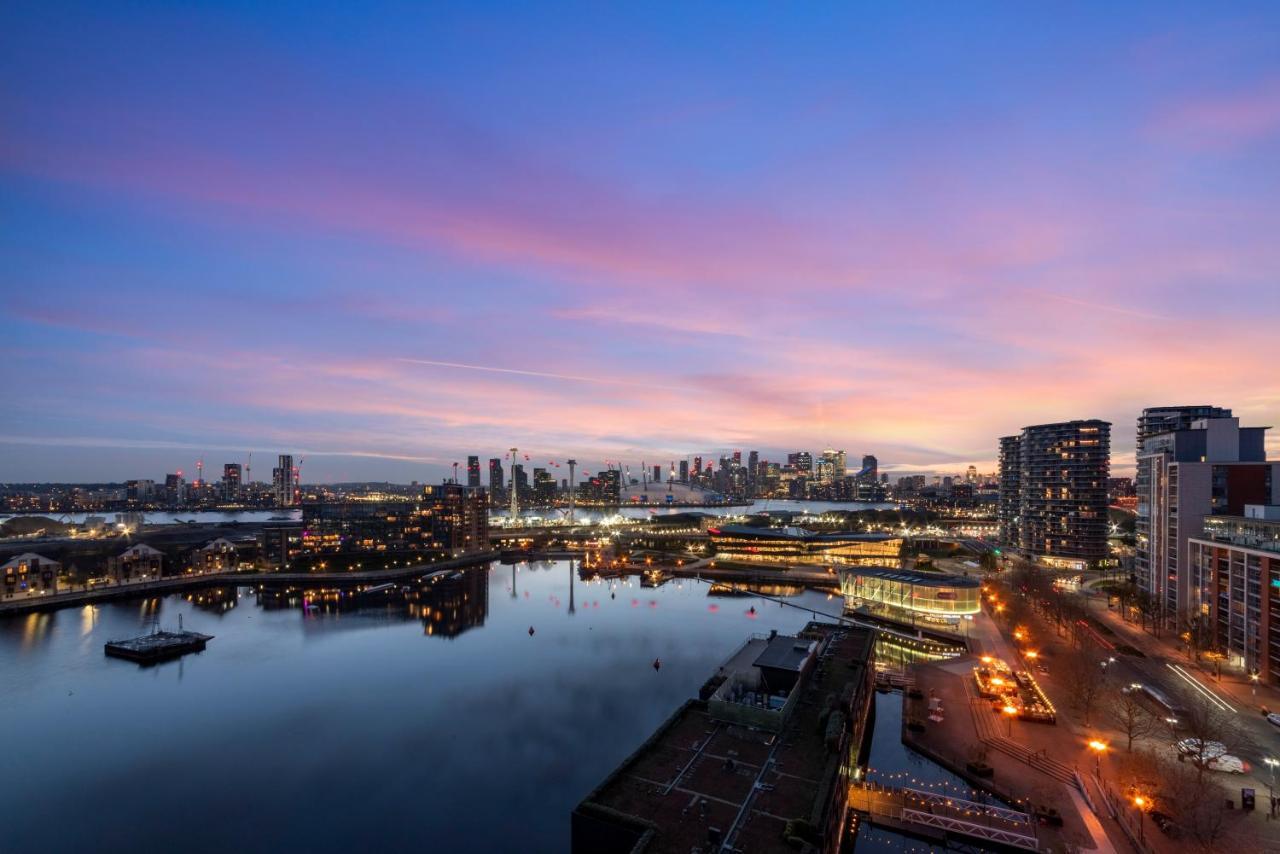 Excel 3 Bedroom Near City Airport And O2 Arena Londen