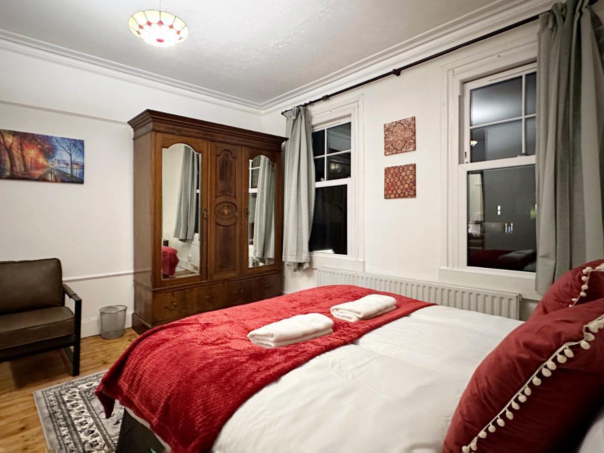 Apartment Hannah Place Near Finsbury Park - 4 Double Beds, Ideal For Families, Max 8 People *