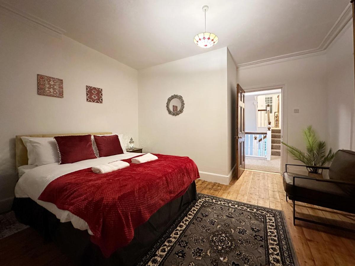 Hannah Place Near Finsbury Park - 4 Double Beds, Ideal For Families, Max 8 People *