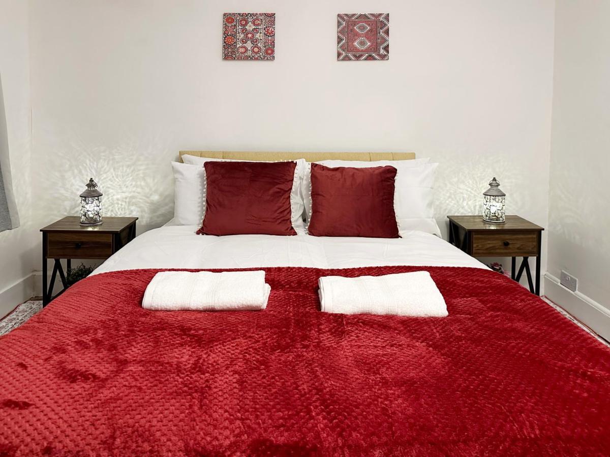 Hannah Place Near Finsbury Park - 4 Double Beds, Ideal For Families, Max 8 People * London