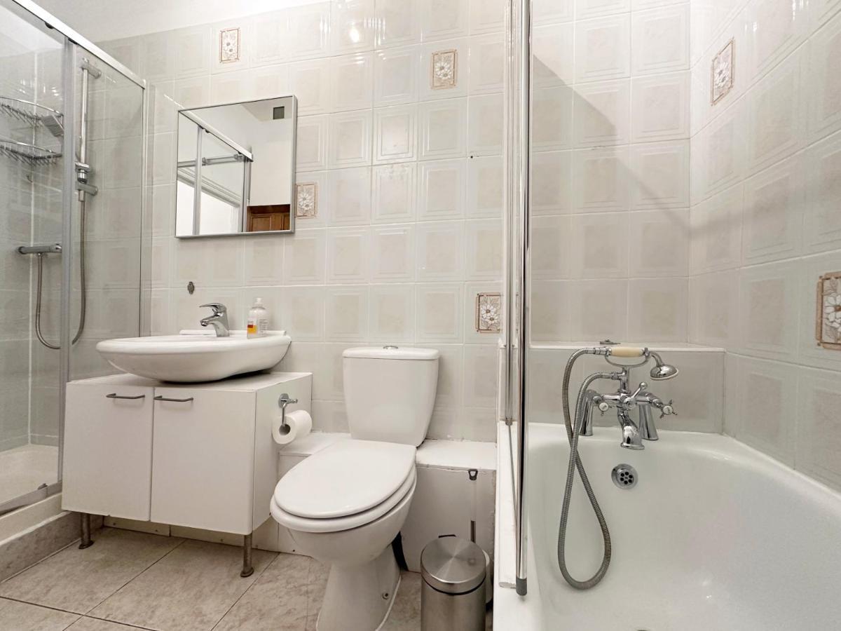 Hannah Place Near Finsbury Park - 4 Double Beds, Ideal For Families, Max 8 People London