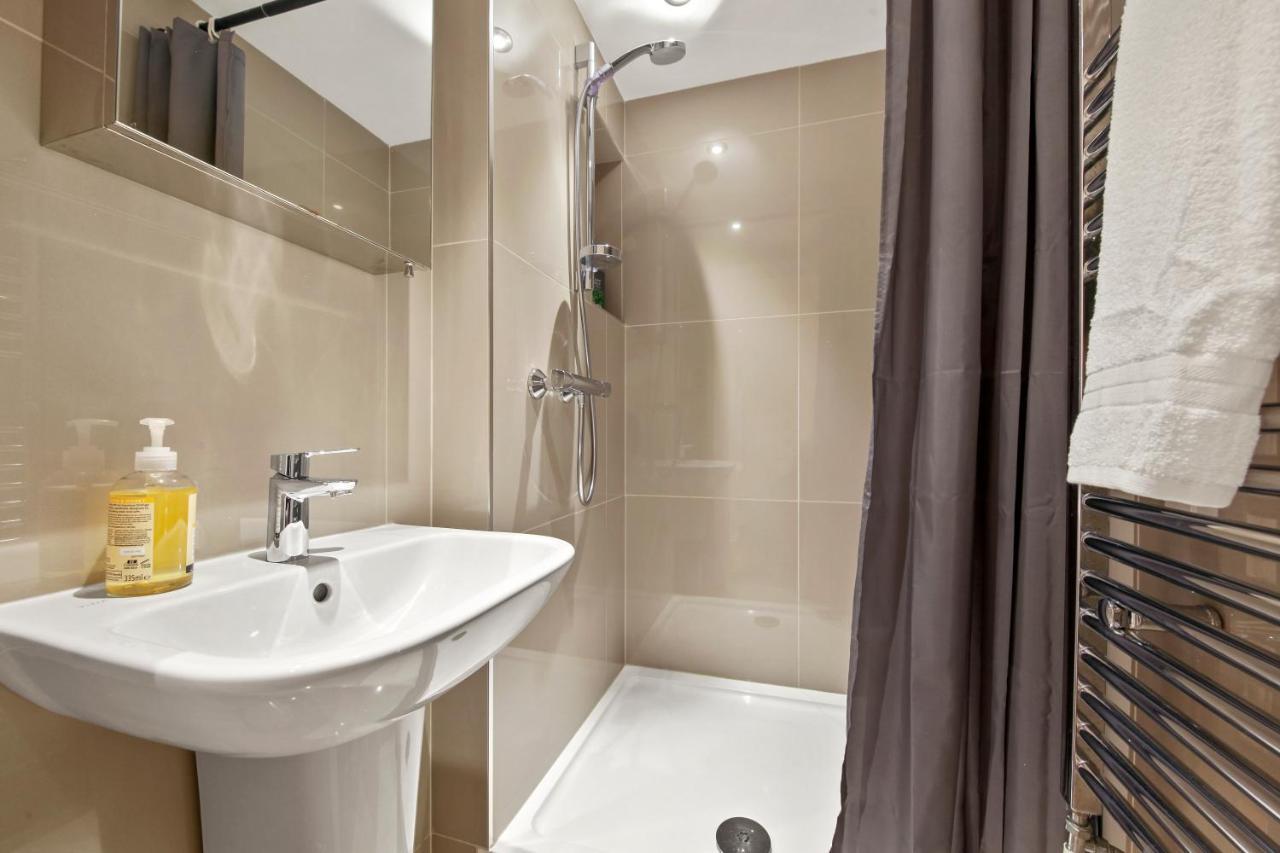 Appartement Stylish In Euston And Near Camden With Private Roof Terrace Londen