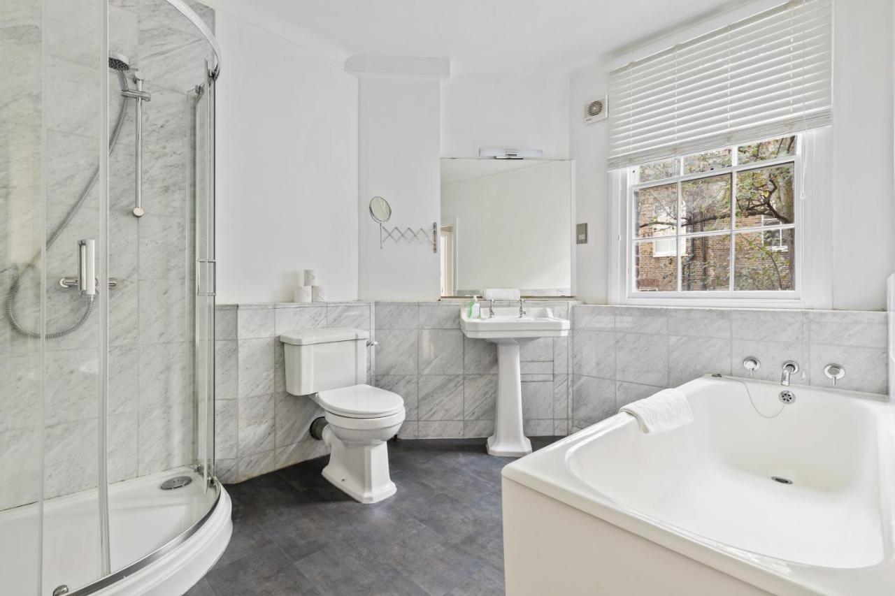 Luxurious 2-bed With Private Sauna By Dena Elite Collection Hébergement de vacances Londres
