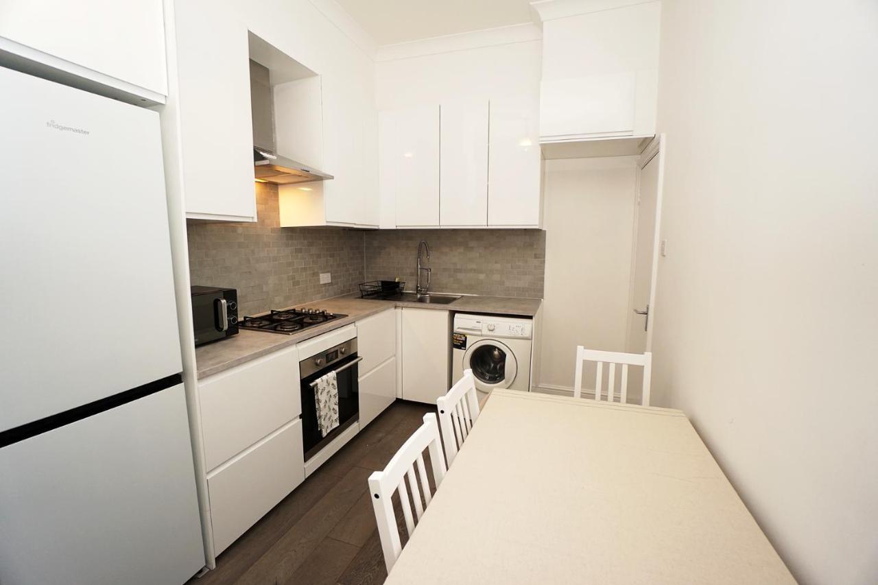Appartement Stylish Retreat By Aresti