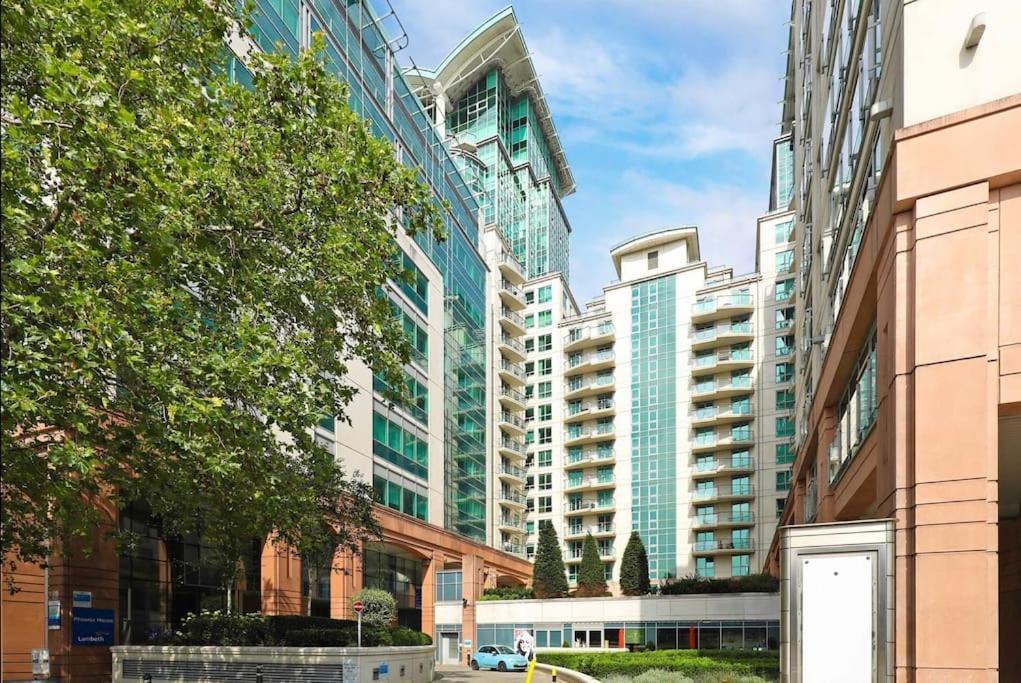 Stunning 2 Bed Thames River View - Lejlighed