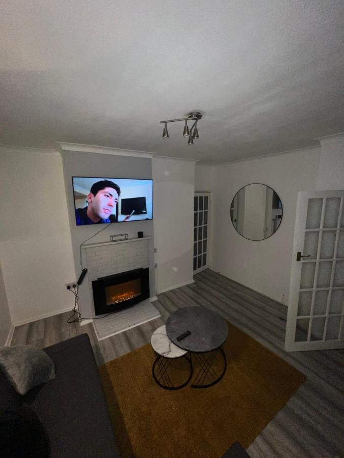 A Two Bedroom Cosy Hideaway Based In Greenwich Hébergement de vacances *