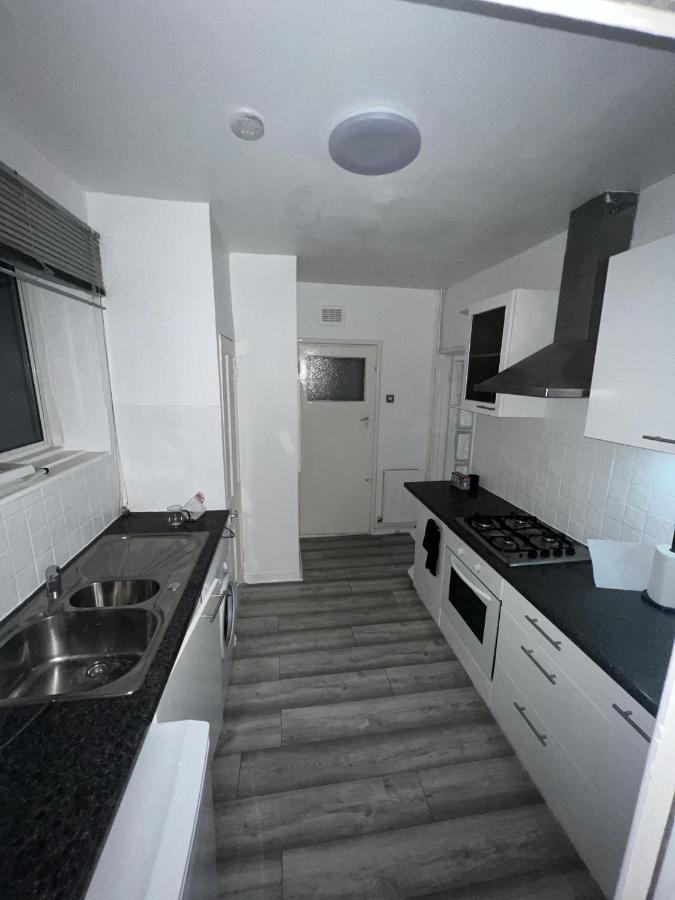 A Two Bedroom Cosy Hideaway Based In Greenwich Hébergement de vacances Londres