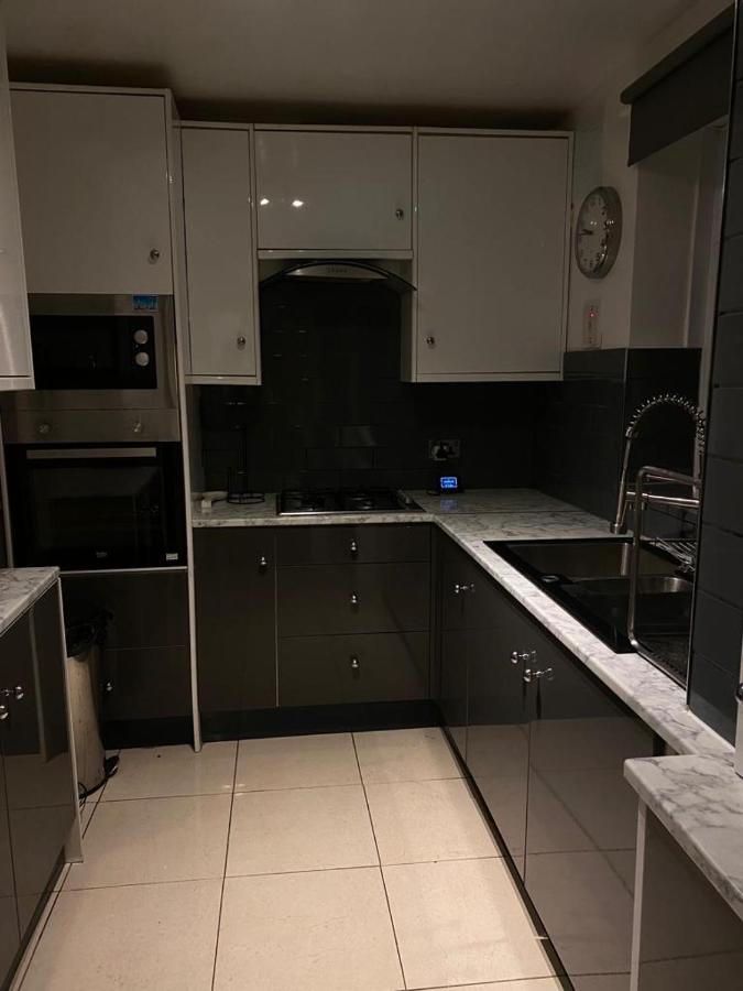 A Modern Flat In Southeast Lejlighed London