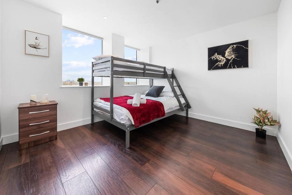 Leilighet Brand New 20 Mins From Waterloo Bp34 London