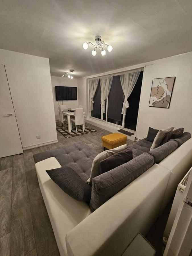 Stunning 1-bed In Londen