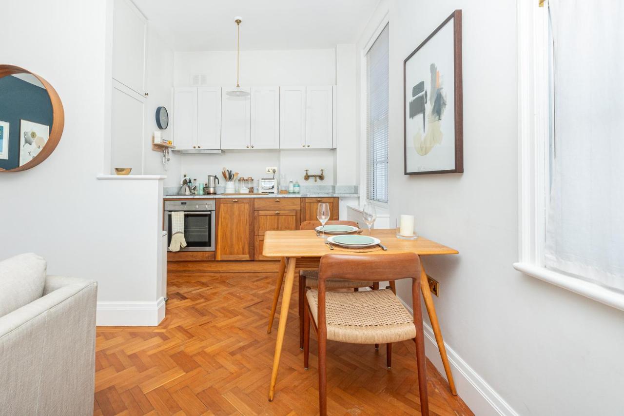 Apartment Bright 1br Apt, 1min To Tube & Kensington Gardens London