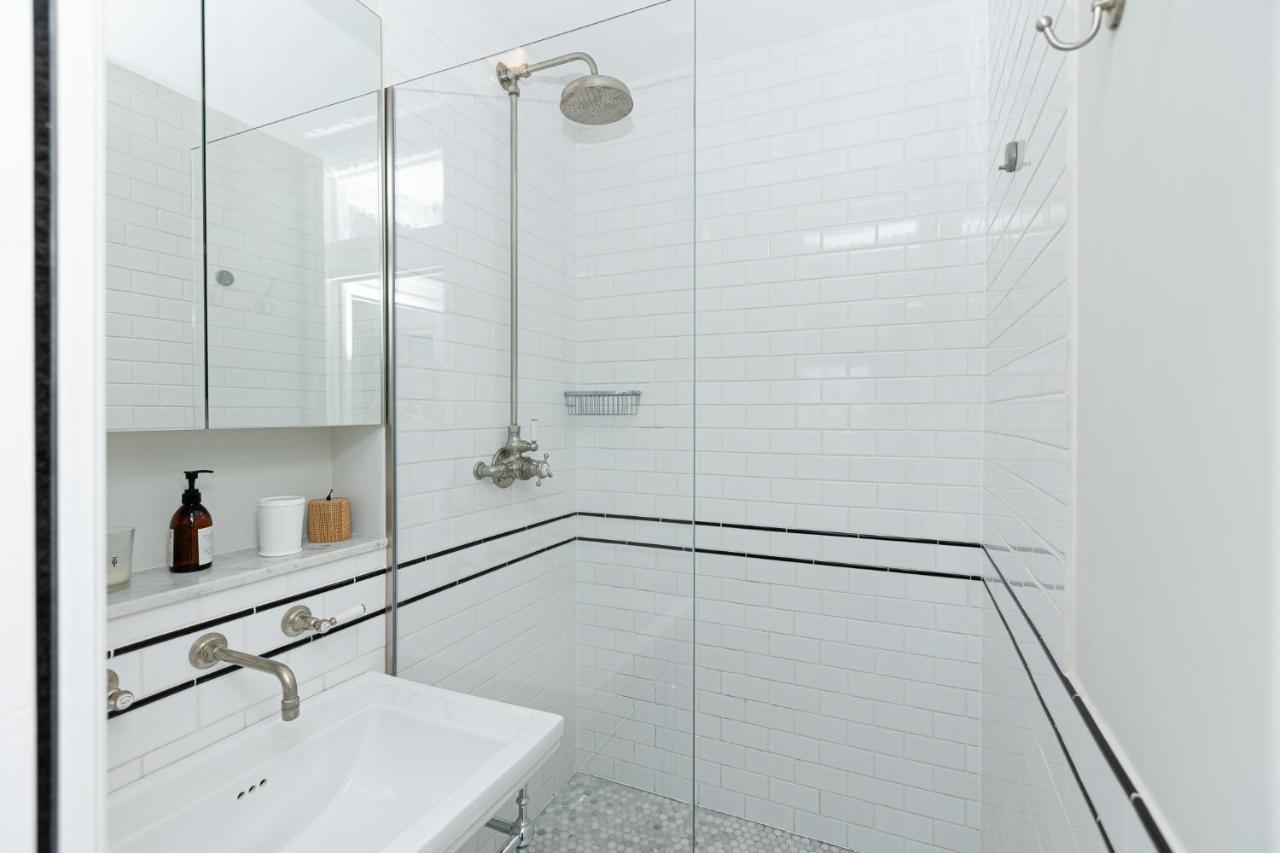 Bright 1br Apt, 1min To Tube & Kensington Gardens Apartment London