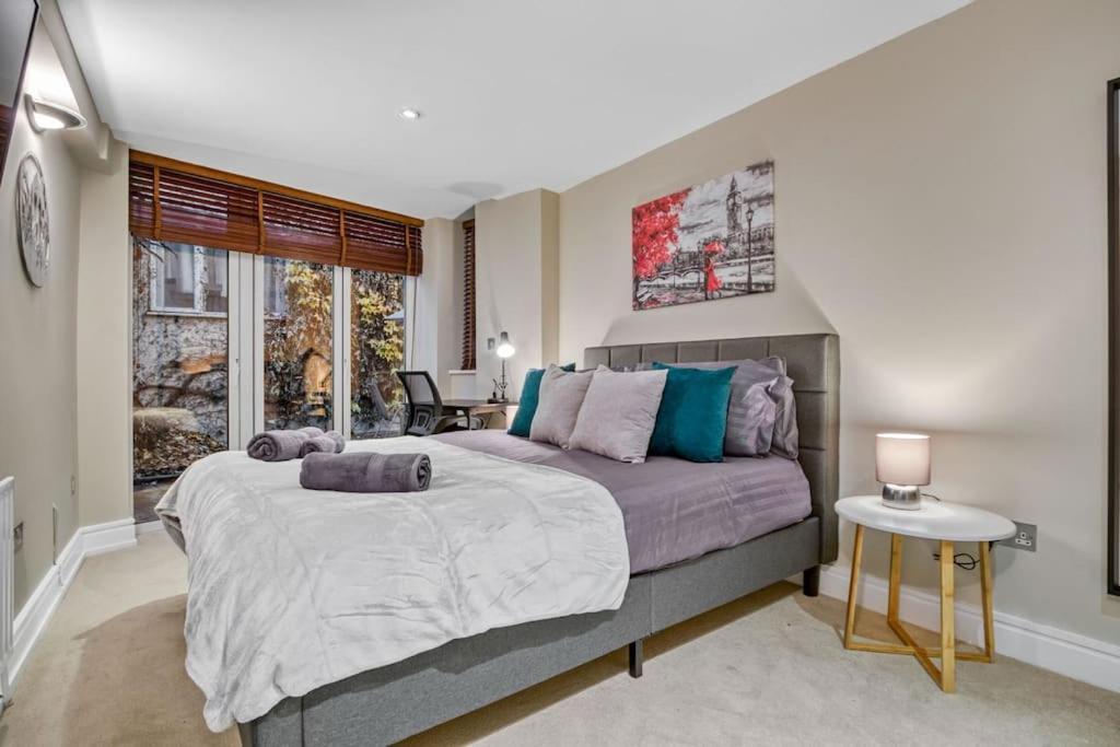 Tranquil 2 Bedroom In Southwark- Zone 1 London