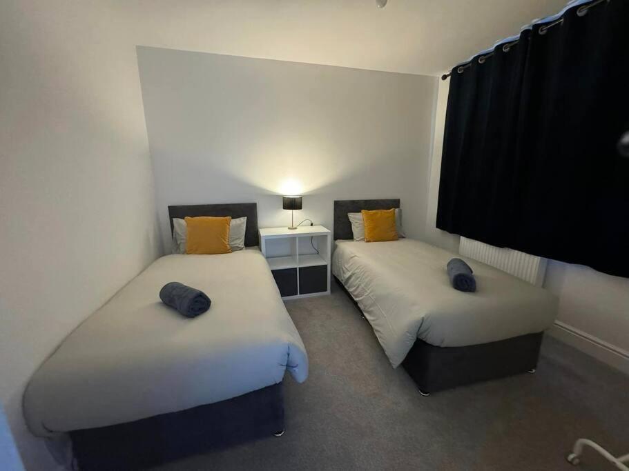 Modern 5 Bed Near Excel -big Ben Holiday home London