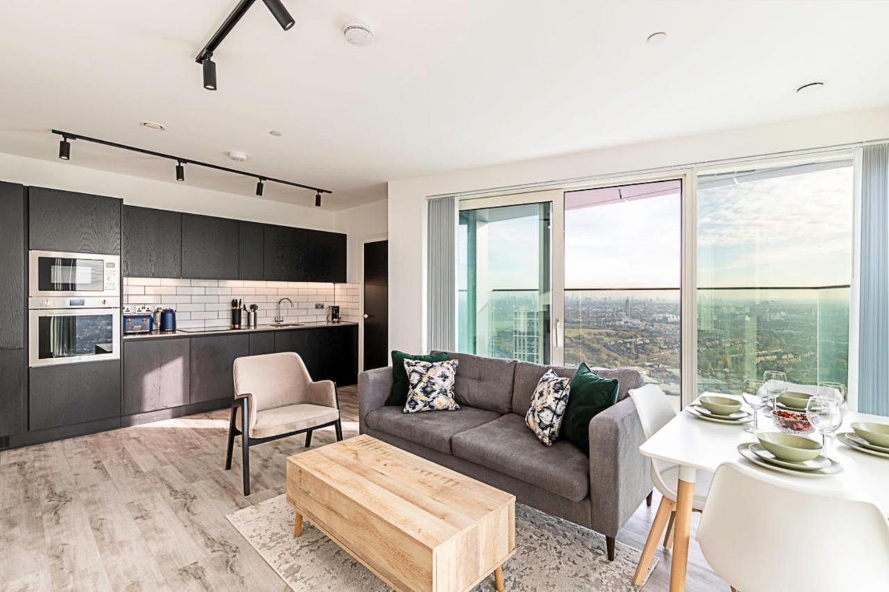 High Rise In Acton Apartment