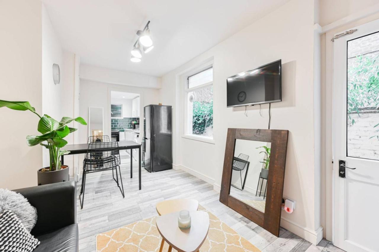 Stylish 2 Bed Garden Flat In Zone 1 Central Appartamento