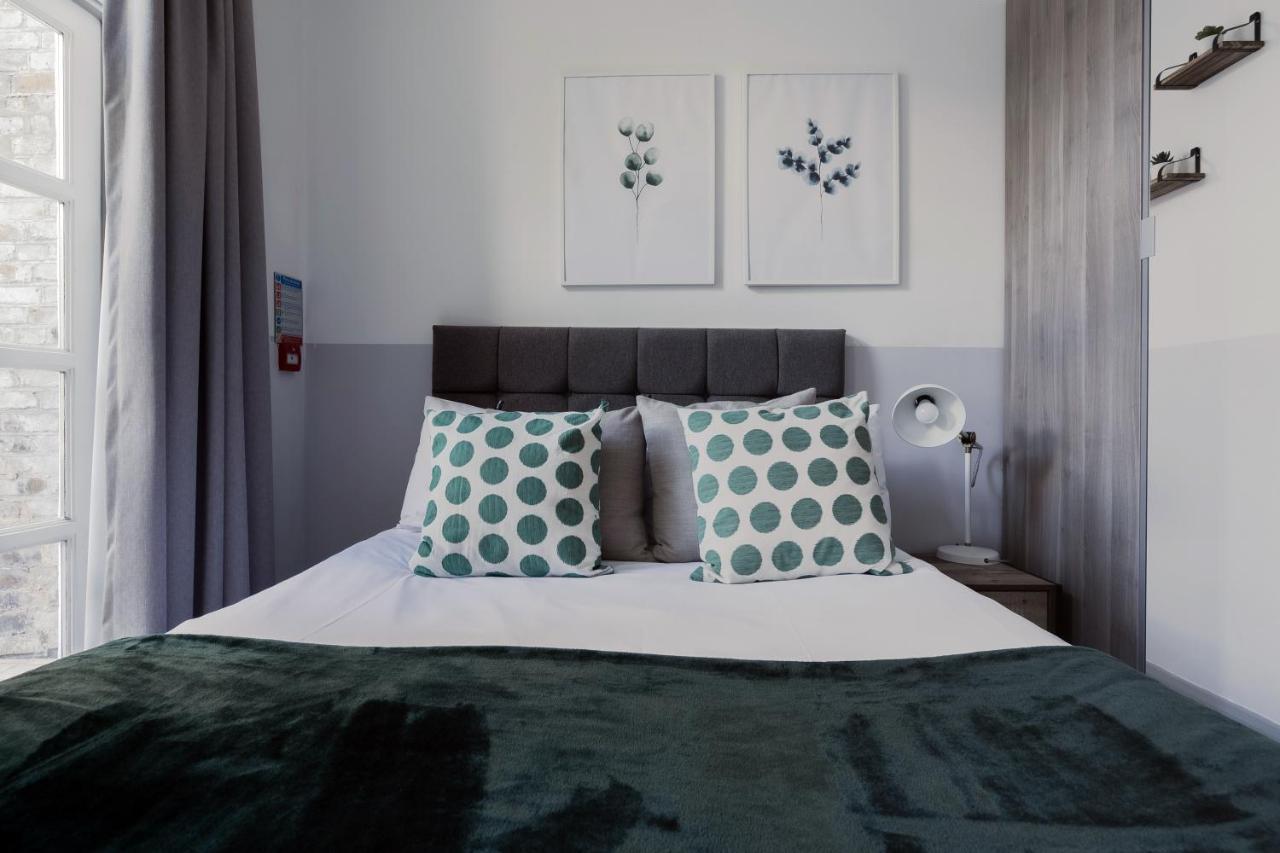 Modern Kensington Apartment London
