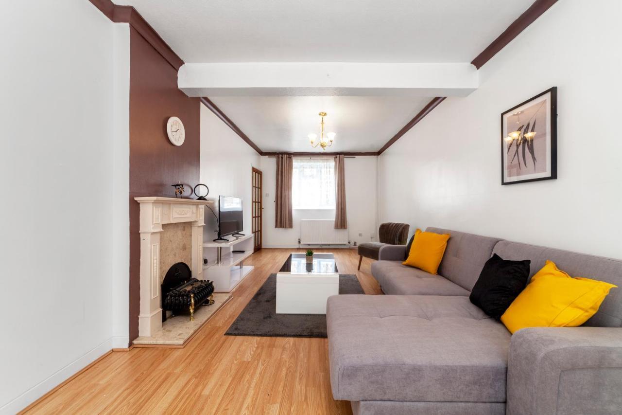 Casa vacanze Stunning 3 Bed House With Private Garden, Woolwich *
