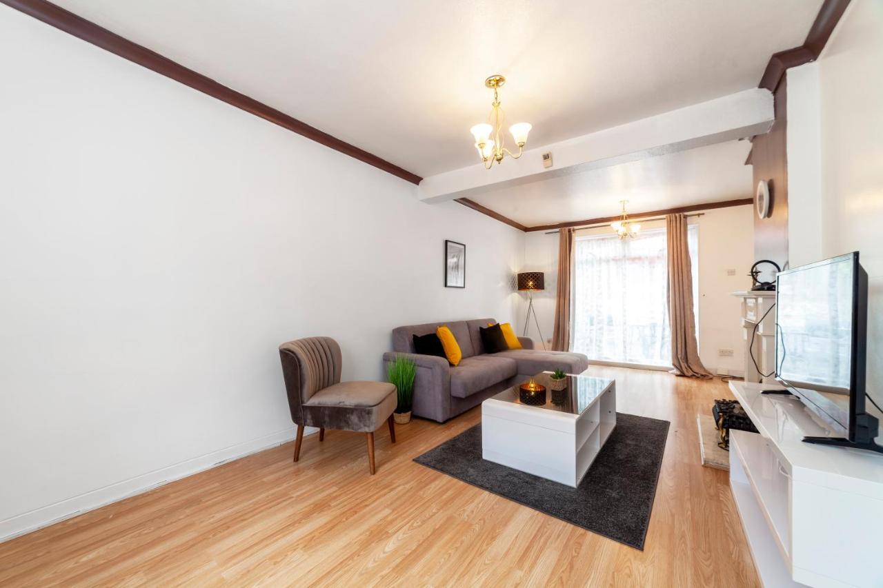 Casa vacanze Stunning 3 Bed House With Private Garden, Woolwich Londra
