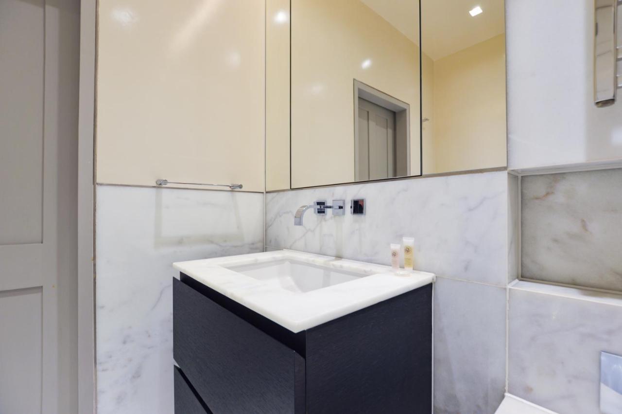 Lägenhet Soho Deluxe 1 Bedroom By Concept London