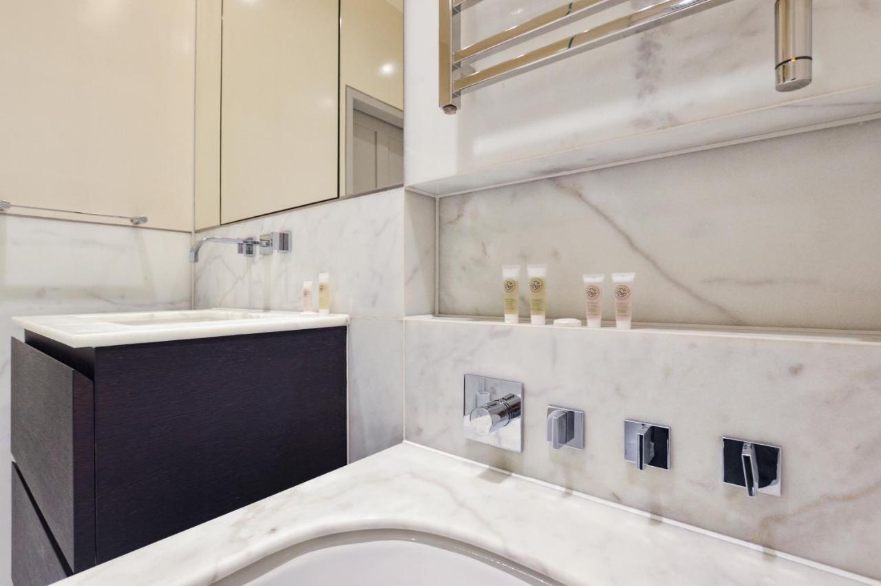 Soho Deluxe 1 Bedroom By Concept Leilighet London