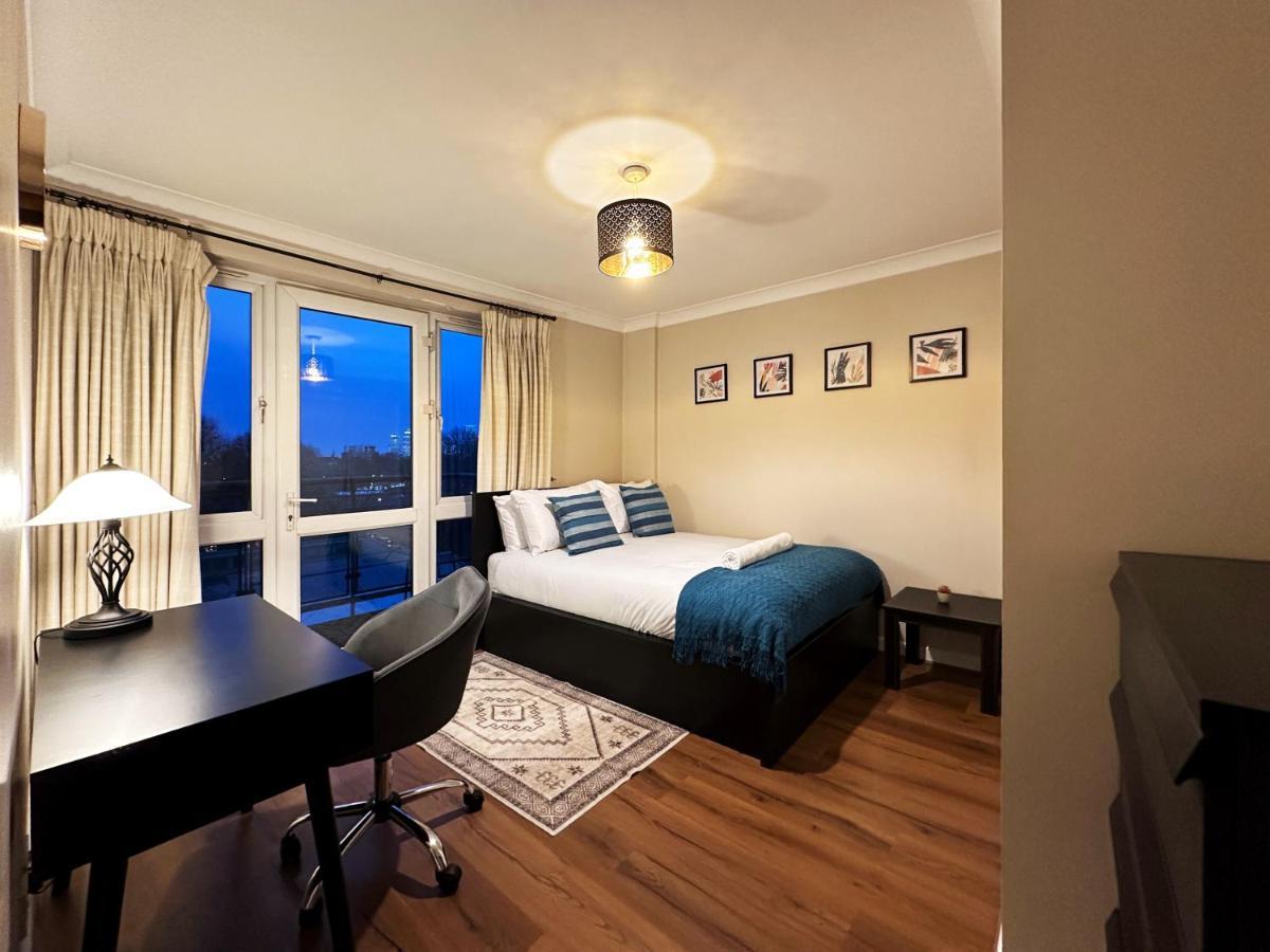 Tina Place In Tower Hill - 2 Double Beds, Max 4 People, Great Location In Apartment