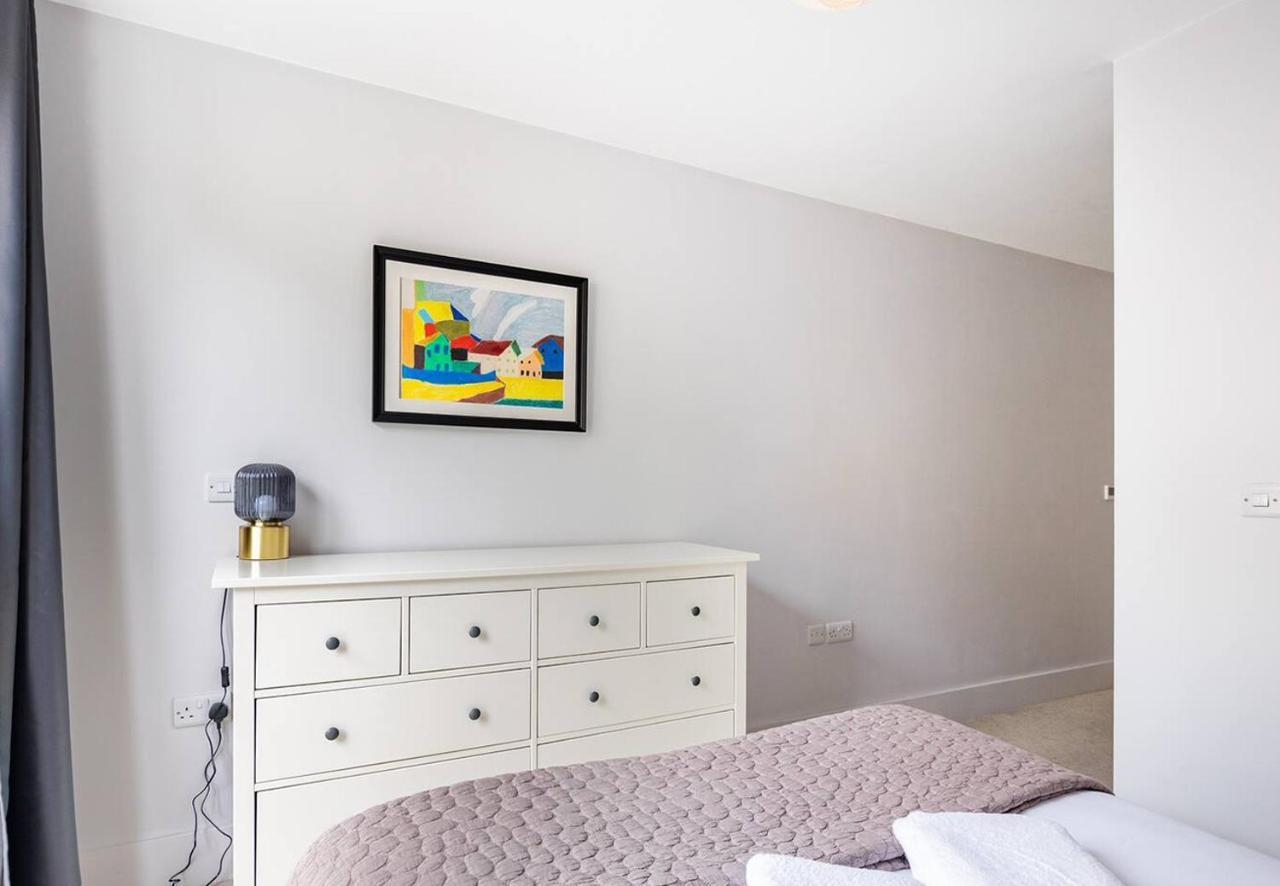 Second Nest Brixton Apartment London