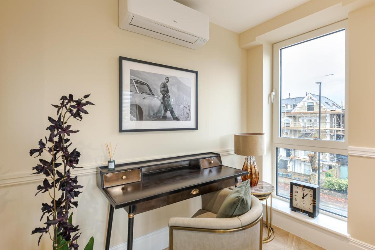 Stylish 2 Bedroom With Ac In Chiswick Appartamento *