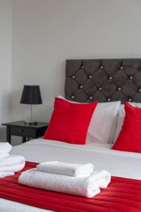 Finsbury Park Penthouse: Luxe Living Lägenhet
