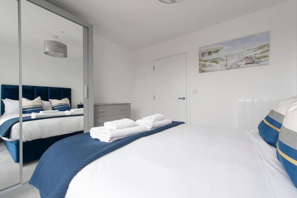 Finsbury Park Penthouse: Luxe Living Lägenhet *