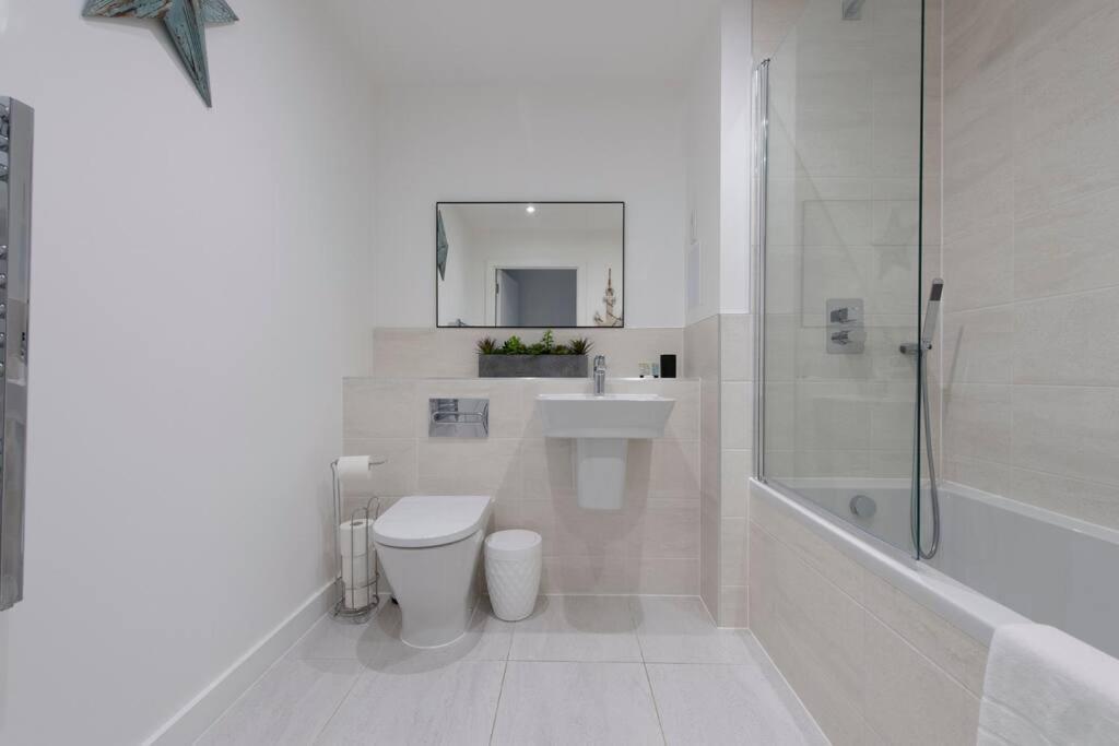 Finsbury Park Penthouse: Luxe Living Lägenhet London