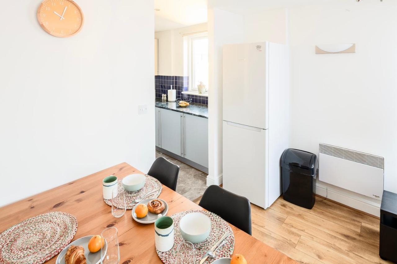 The Bright Flat In Whitechapel Londres