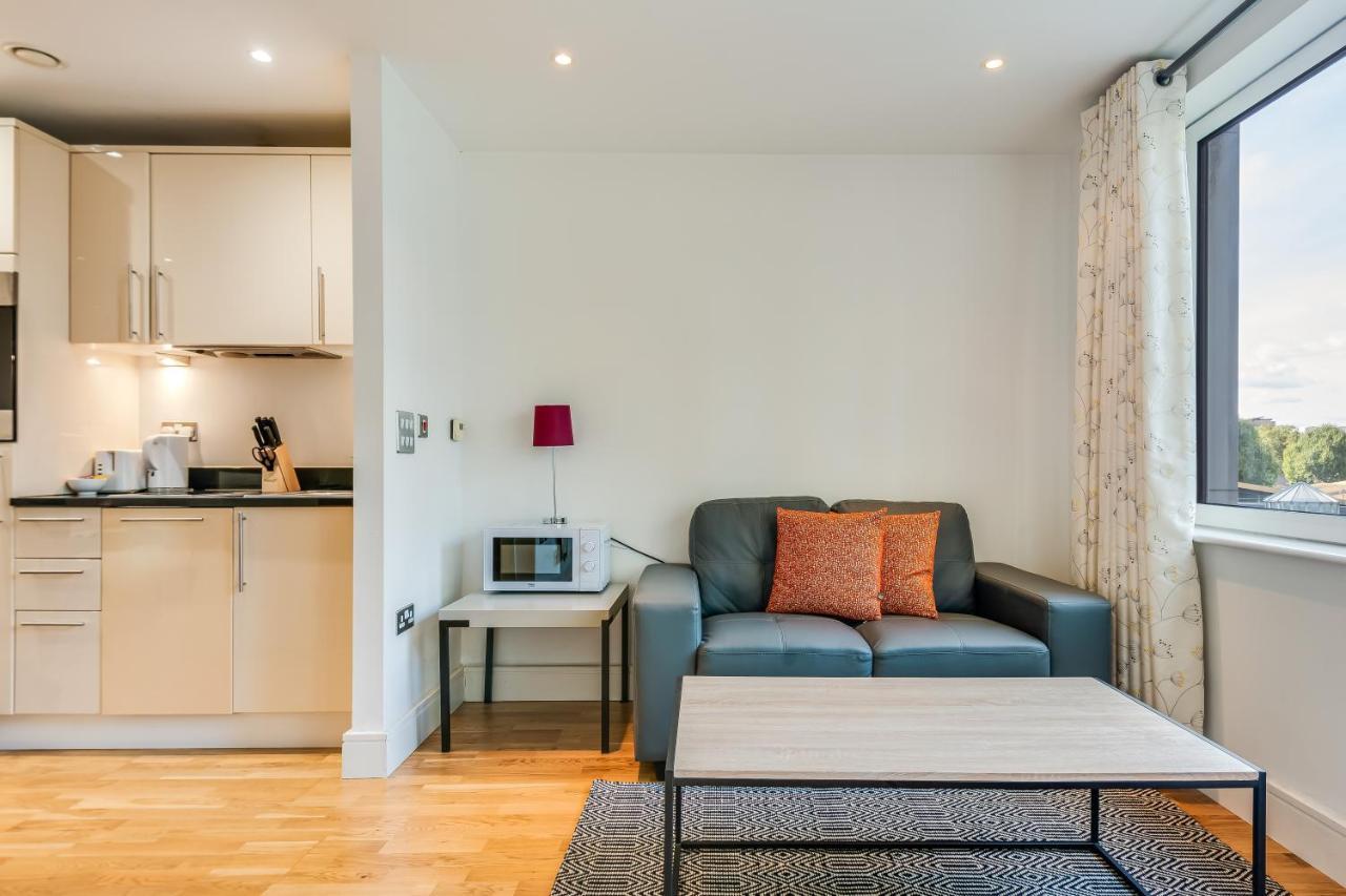 Mysquare Comfy In Canary Wharf *