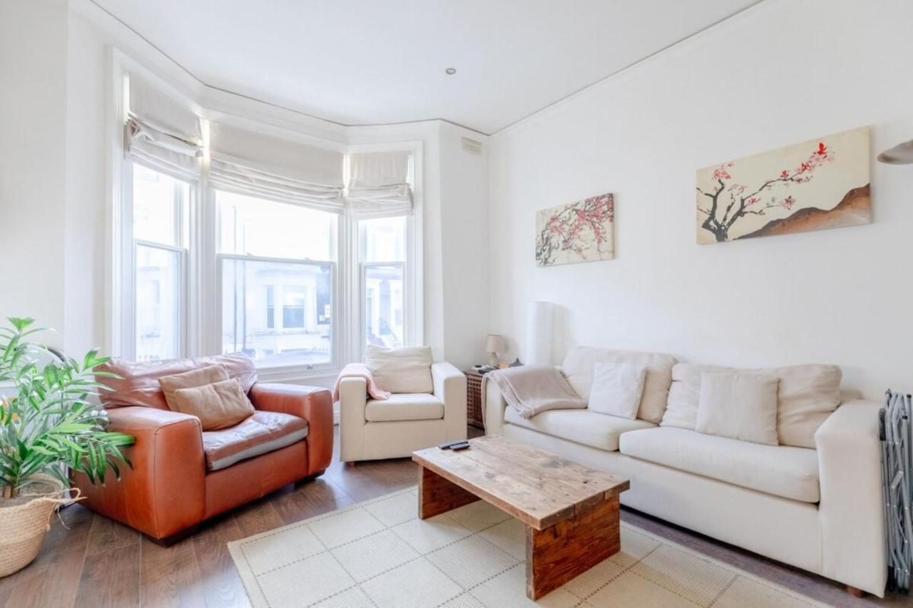 Radiant And Roomy 2bd Flat - Fulham! Londres
