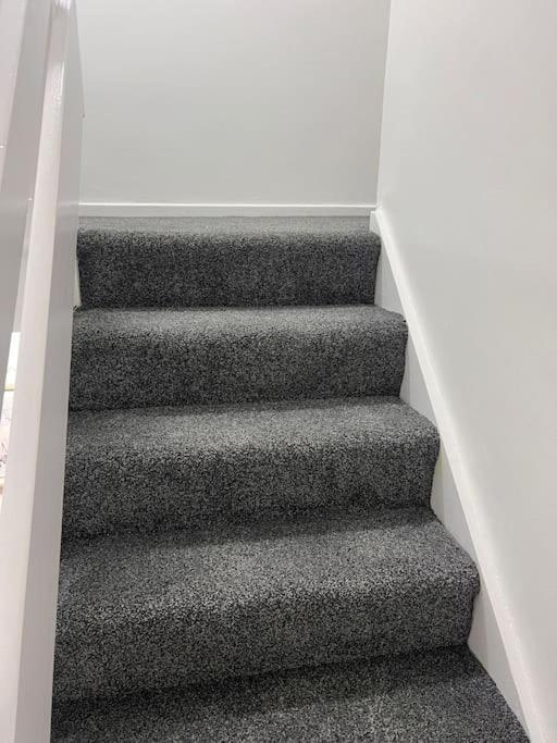 Stunning 2 Bedroom Duplex In The Heart Of Apartment
